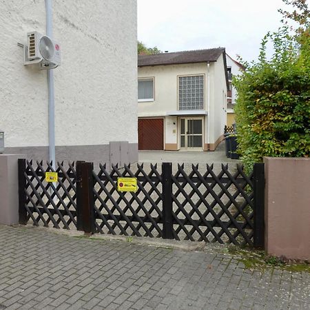 Ferienwohnung Stiegel อินเงนไฮม์ อัม ไรน์ ภายนอก รูปภาพ