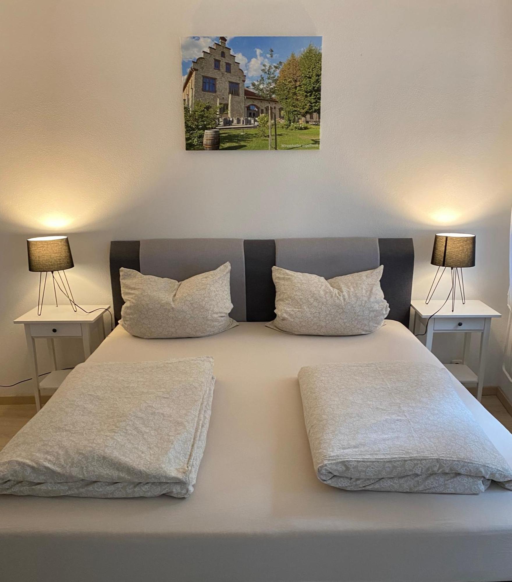Ferienwohnung Stiegel อินเงนไฮม์ อัม ไรน์ ภายนอก รูปภาพ