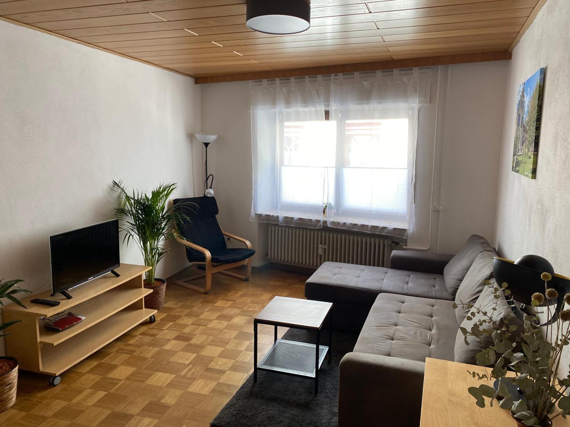 Ferienwohnung Stiegel อินเงนไฮม์ อัม ไรน์ ภายนอก รูปภาพ